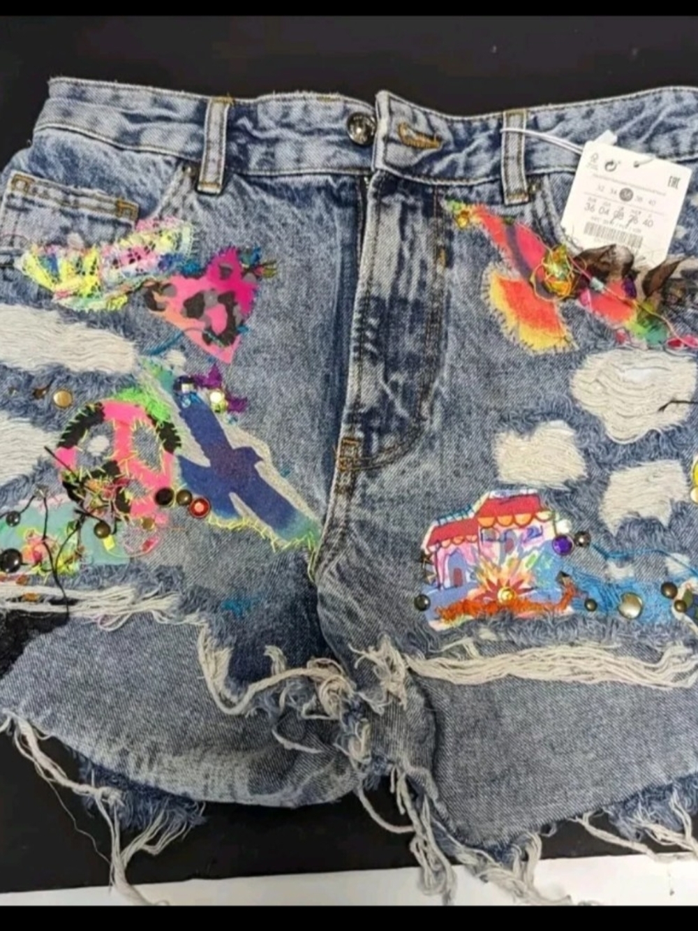Embellished Distressed Denim Shorts - Multicolor